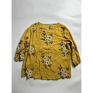 Kindred Top Womens 1X Embroidered Floral Print Mustard Yellow Blouse Lightweight